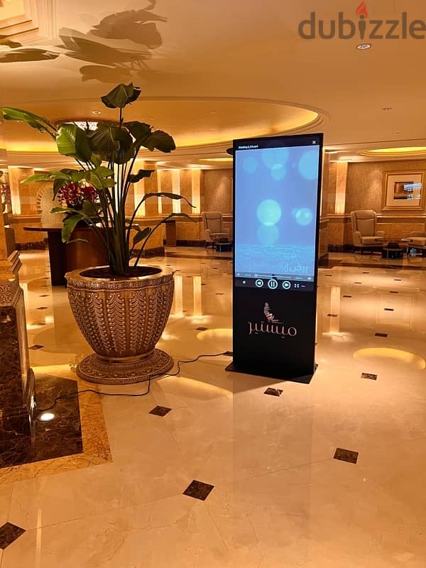 Interactive Screen Touch & Non touch ( sale / Rent ) 2
