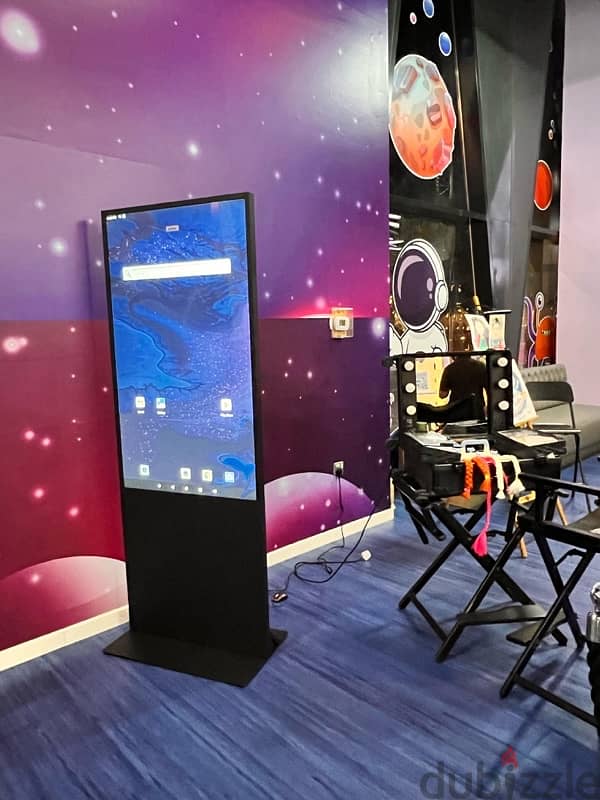 Interactive Screen Touch & Non touch ( sale / Rent ) 3