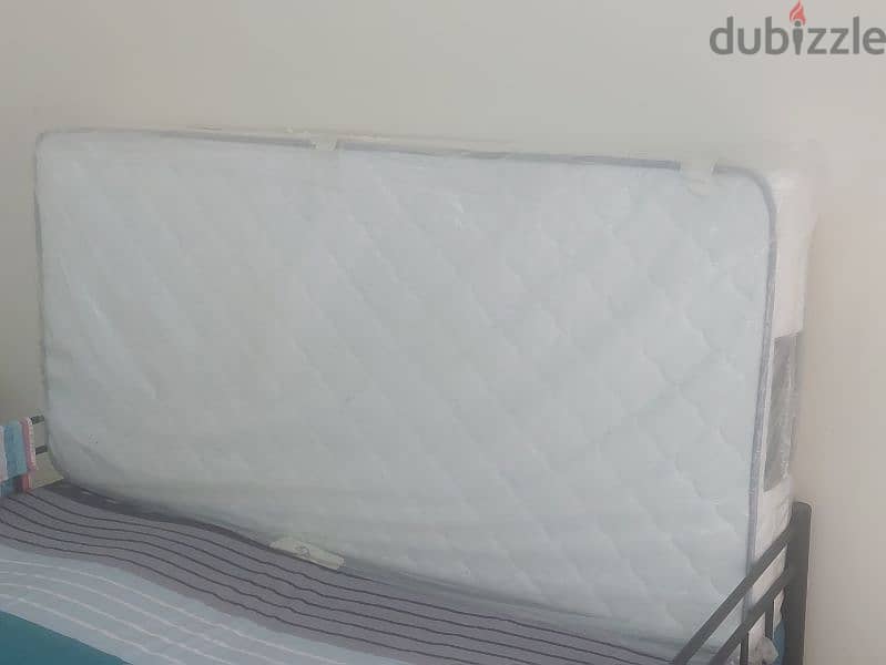 single bed mattress 1