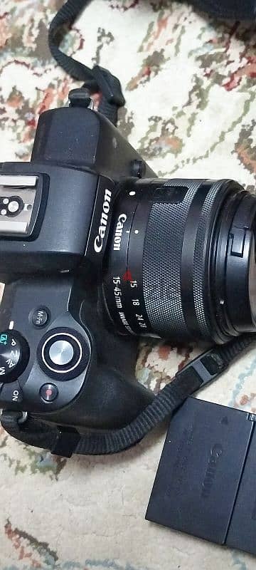 Canon Eos M50