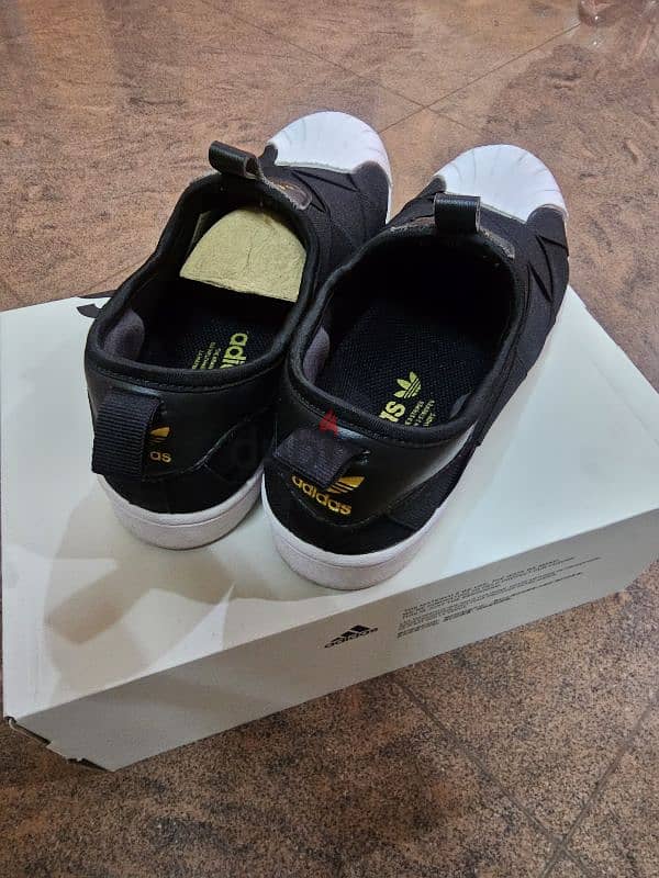 ADIDAS SUPERSTAR SHOES 2