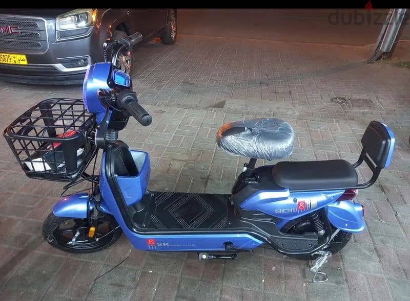 electric scooter available, good quality, size 14 and 16, 11