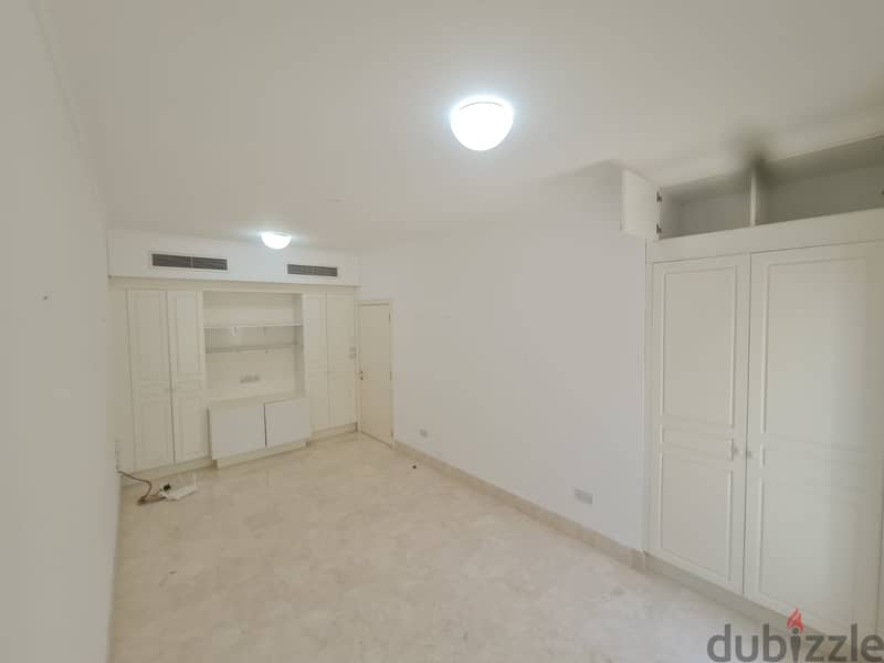 ADV906**4BHK Villa in a comples in shatti qurum 14