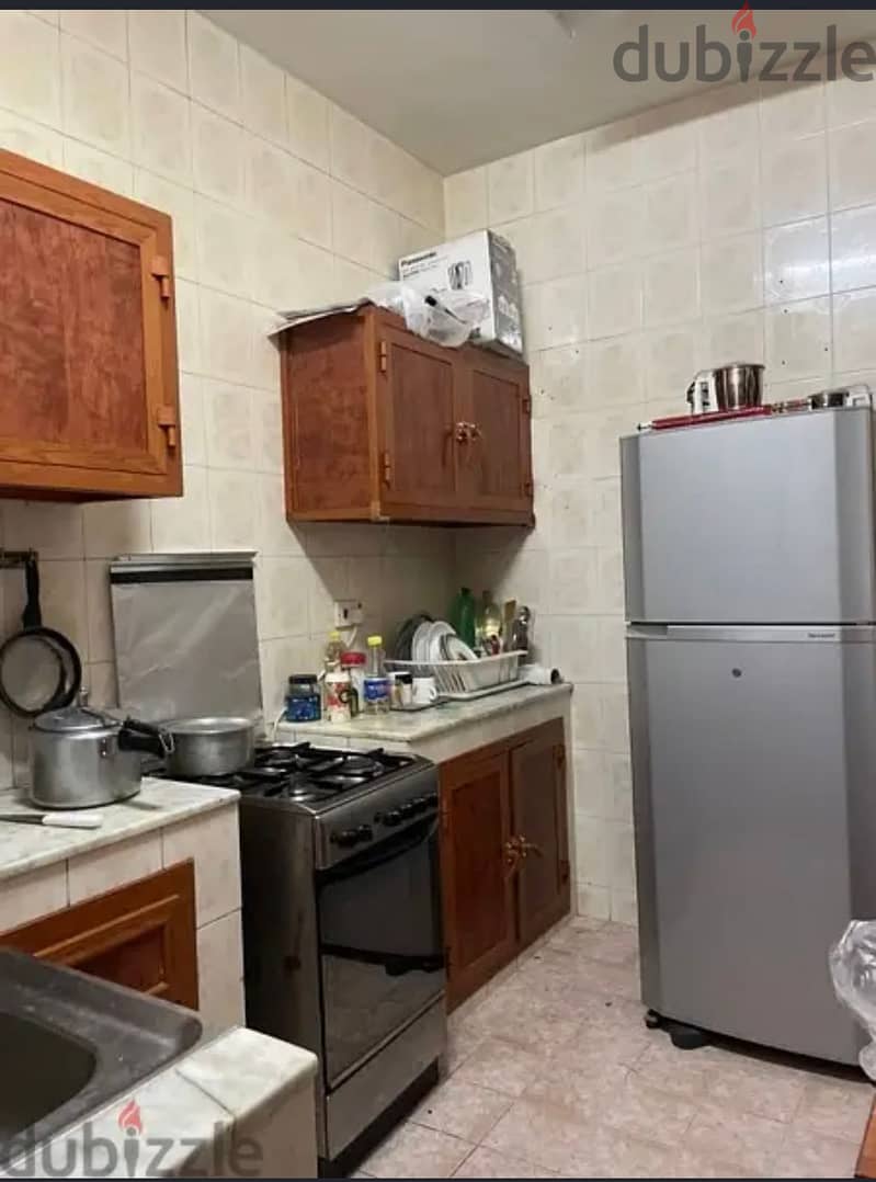 Executive Batchelor -Bed Space Available-Near KM Hypermarket-Al Khuwair 2