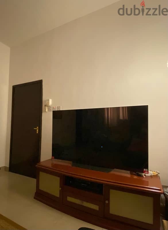 Wooden TV cabinet 1