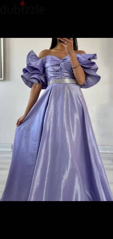 new dresses and used maneiquins