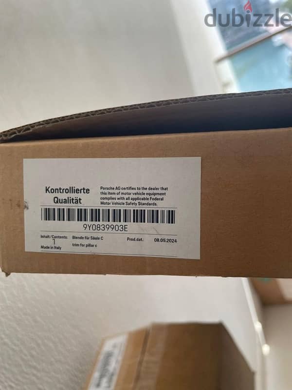 Porsche Spare parts 5