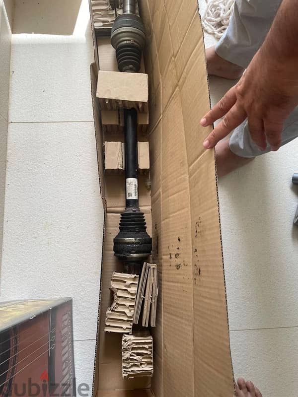 Porsche Spare parts 6