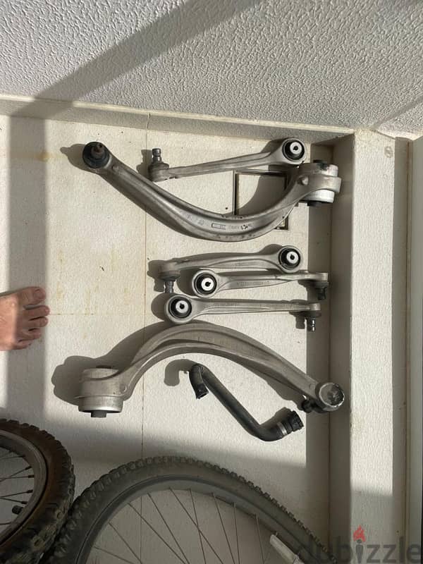 Porsche Spare parts 10