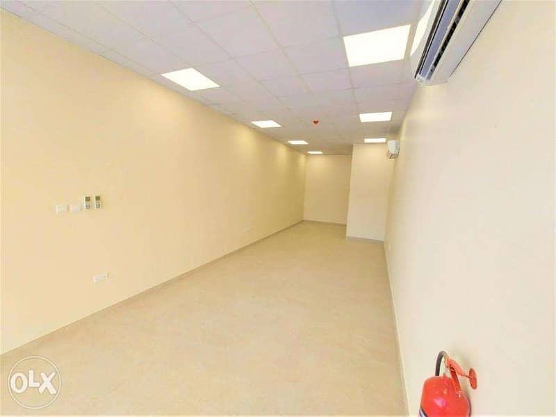 30 Sqm Shop for rent in Mawaleh 5