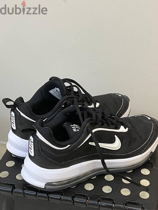 Nike Air shoes *original* 3