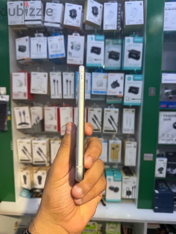 Iphoen 11 128 GB 2