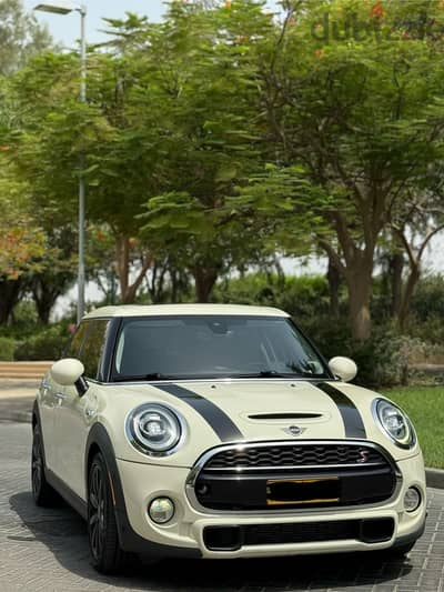 MINI Cooper s 2019 John Cooper Works JCW