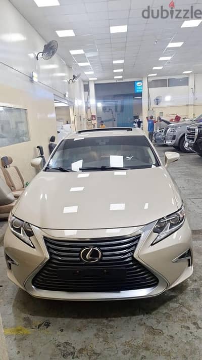 Lexus ES-Series 2018