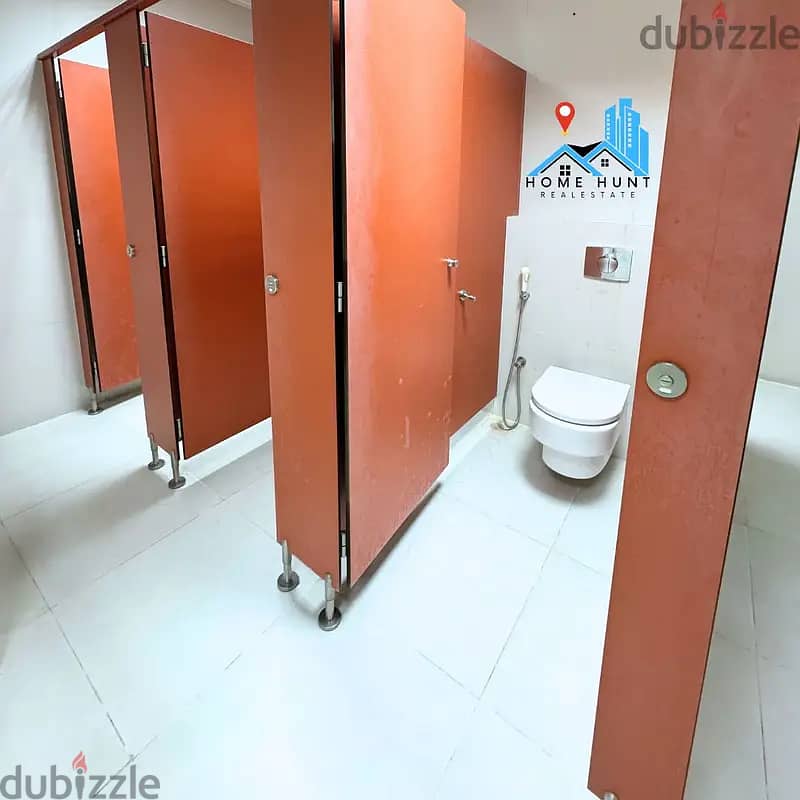 AL QURUM | SPACIOUS 1400 SQM COMMERCIAL SPACE IN PRIME LOATION 12