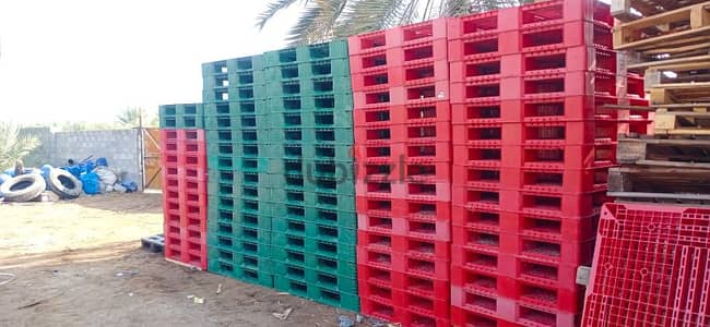 All types plastic and wooden pallets sale used and New