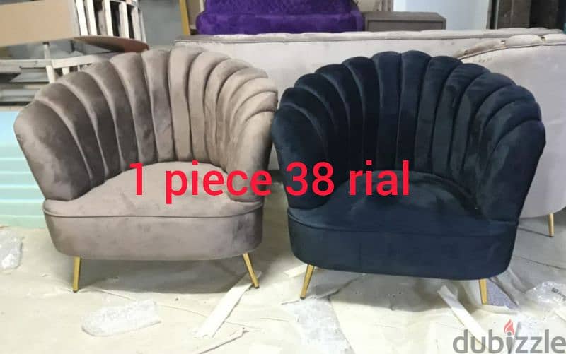 Special Offer – Single Sofa Available! 4