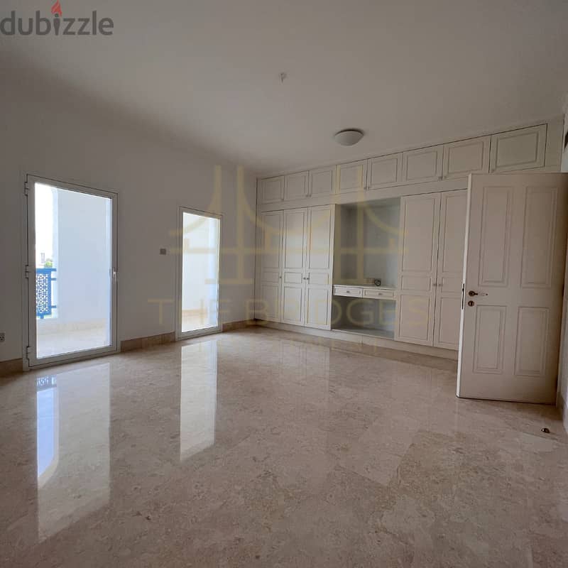 EXCELLENT 4+1 BR COMMUNITY VILLA IN QURUM 7