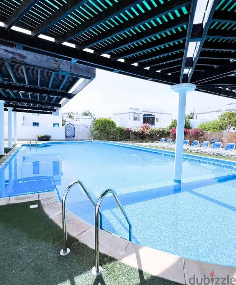 EXCELLENT 4+1 BR COMMUNITY VILLA IN QURUM 10