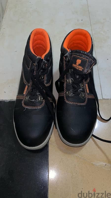 Red wing safety shose 3228 1
