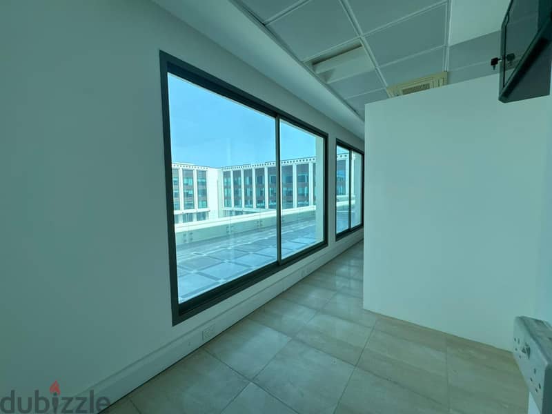 66 SQM Office Rent Beach Commercial Complex, Shatti PPC01 C 5