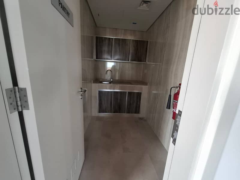 Penthouse Office for Rent in Azaiba - PPC105-C 2