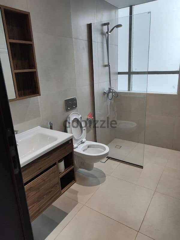 2 bedrooms apartment near grand mall 5