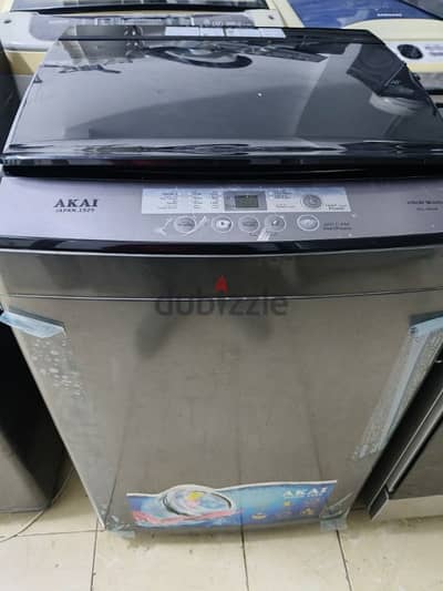 akai 10kg washing machine for sale in good condition