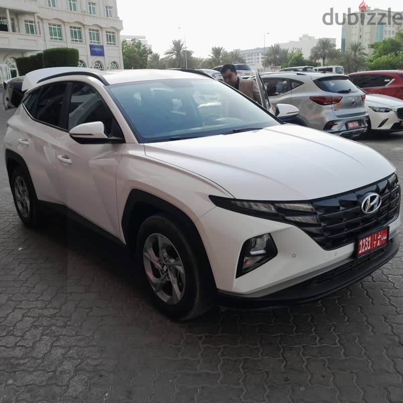 hyundai tucson available for rent 1