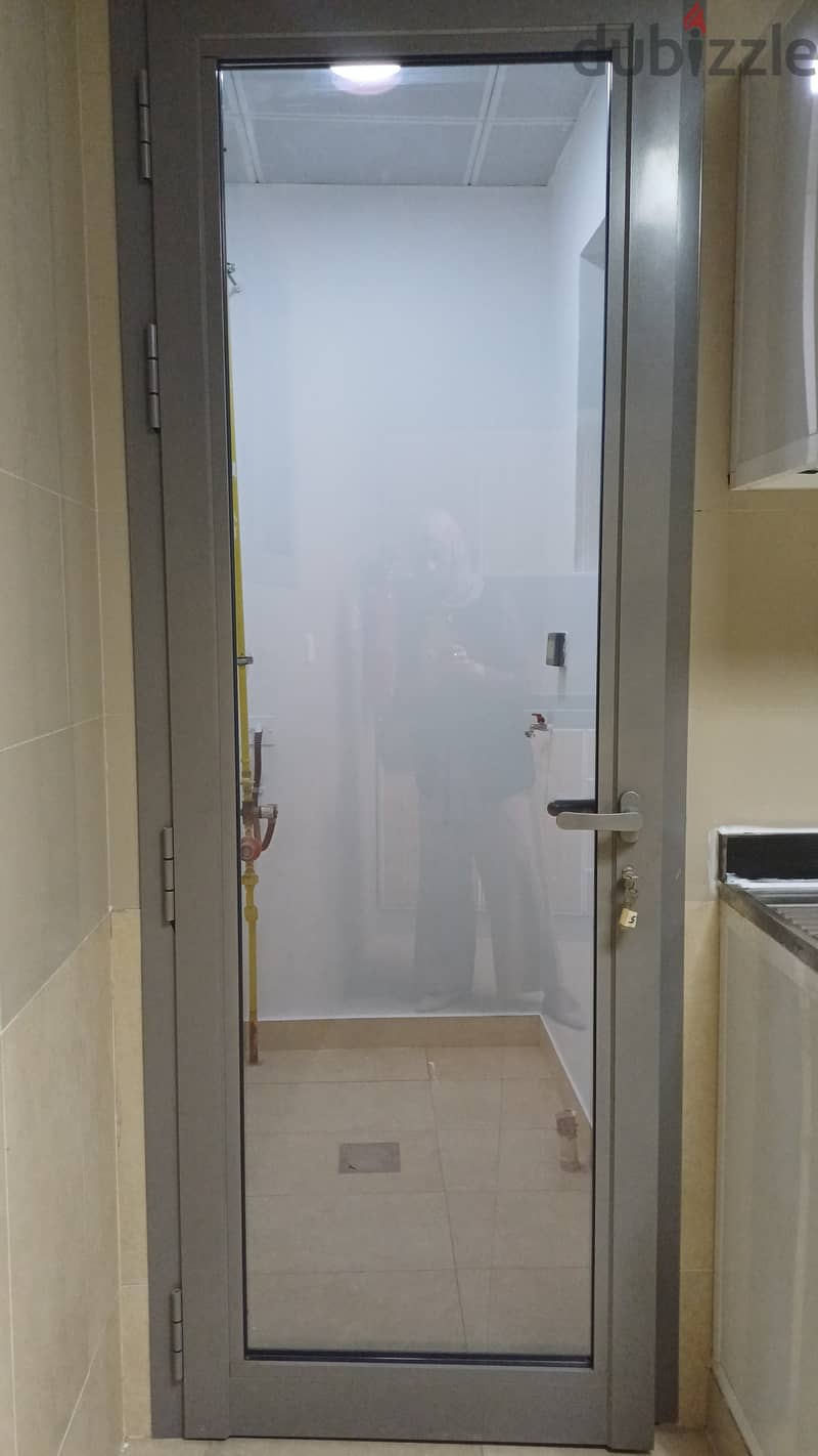 Step from Indian School: Beautiful 2BHK flat with FREE GAS 10