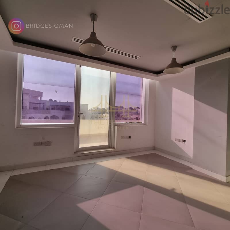 We have a prime office available for rent in the Qurum 1