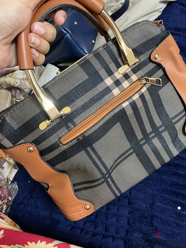 ladies bags unused it's brand new 2