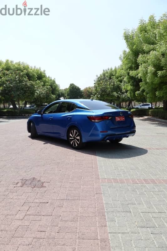 Nissan Sentra 2022 available for rent ! 3