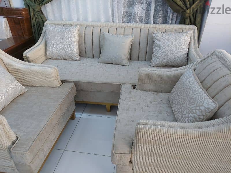 Special Offer – New sofa make on order 1 seater 40 rial 3