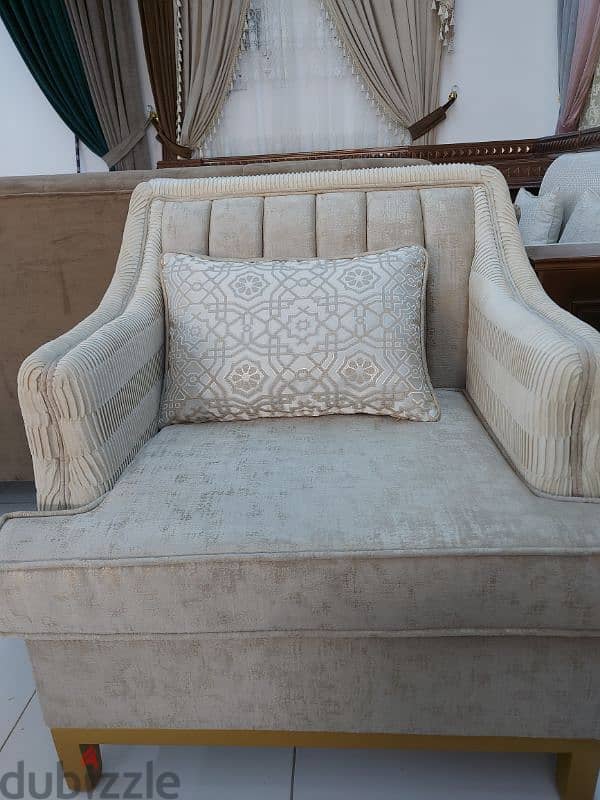 Special Offer – New sofa make on order 1 seater 40 rial 4