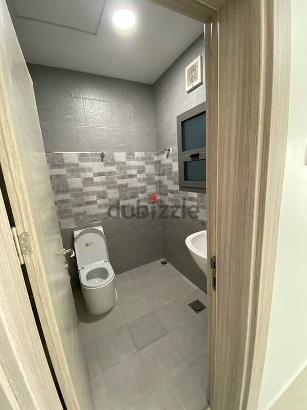 98Sqm luxury office in Mabila 3 5