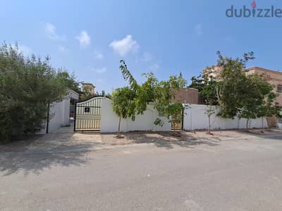 استراحة مميزه للبيع-Luxury rest house foe sale