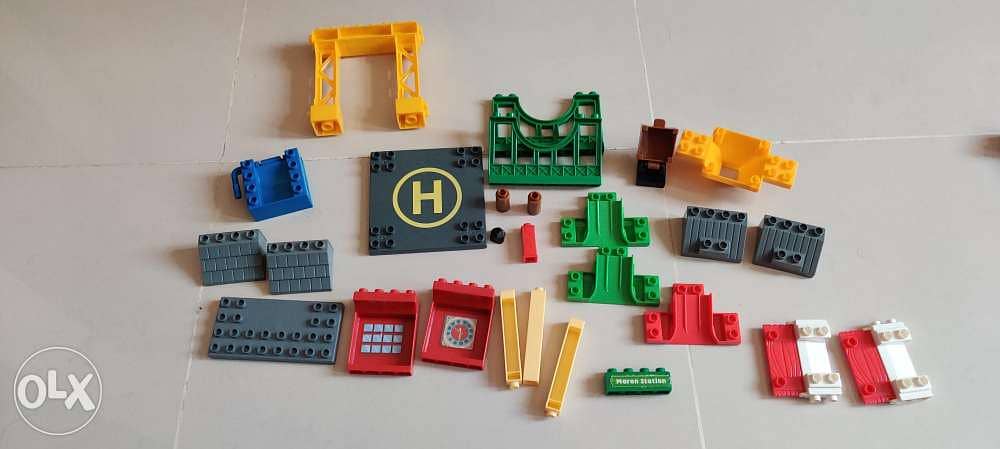 LEGO DUPLO and Thomas train sets 3
