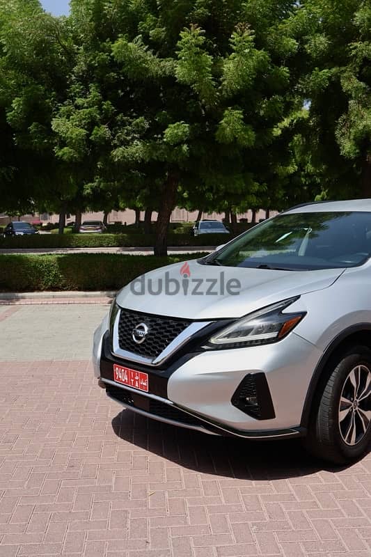 Nissan murano 2022 !! available for rent for only 20 rial 1