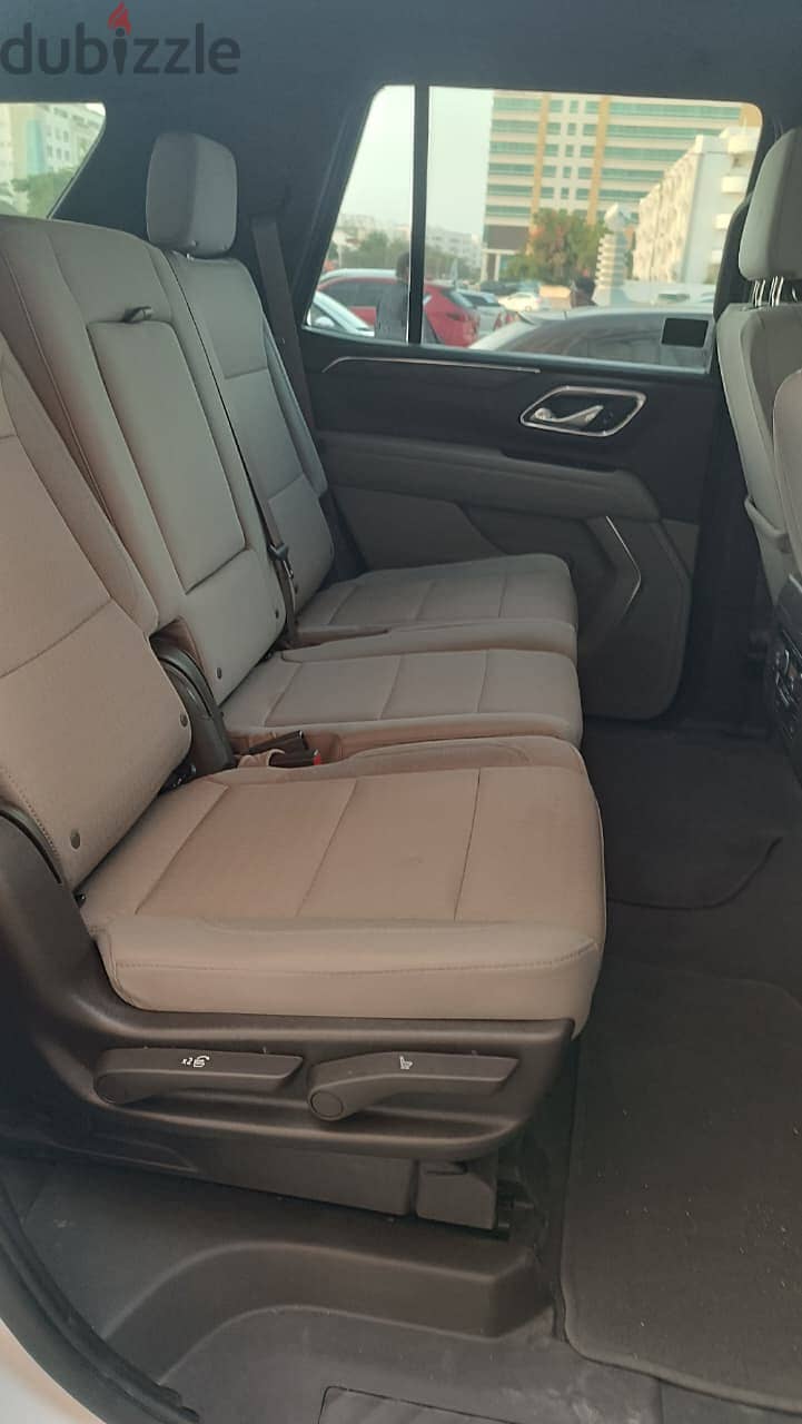 Cheap car rental Chevrolet Tahoe 5.3 V8 6