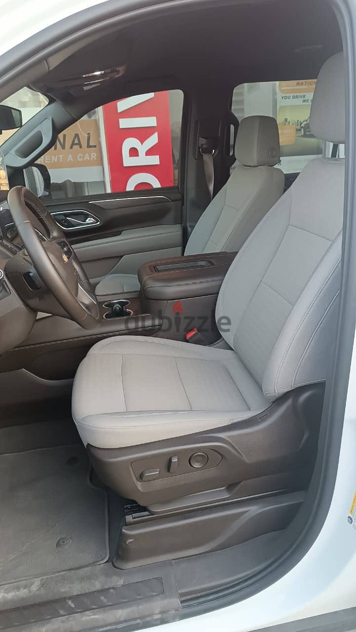 Cheap car rental Chevrolet Tahoe 5.3 V8 5