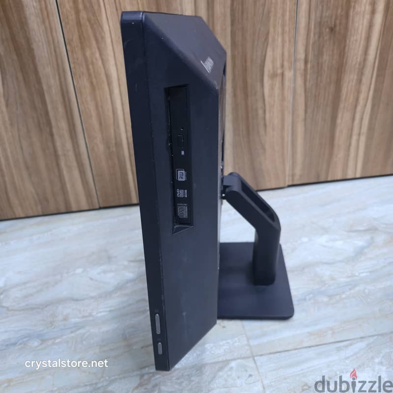 Computer Lenovo All in One 20-inch screen i7, 4th, 8ram, 100% Working 8