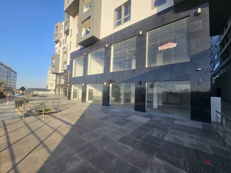 luxury shops in muscat hills two floor 5