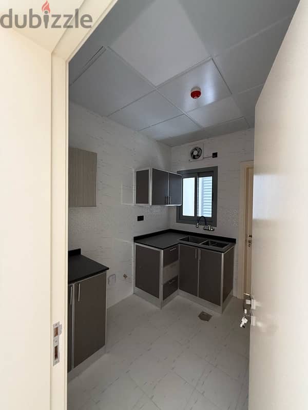 2bhk luxury brand new in alkoud 6 5