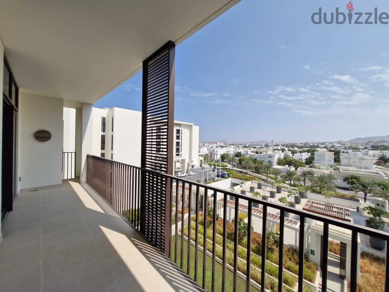 2 BR Luxurious Apartment – Mandarin Residence, Shatti with Shared Pool 2