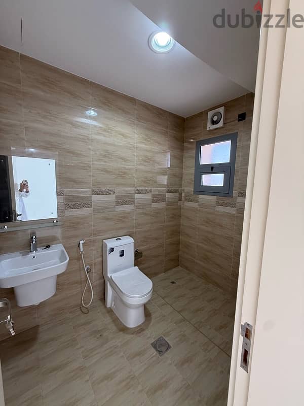 1bhk luxury brand new in Alkoud6 (B851) 8
