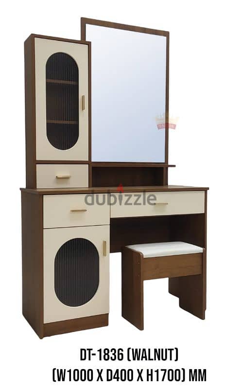 New dressing table available. all r not same degsin and not same price 6