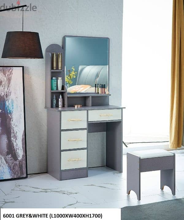 New dressing table available. all r not same degsin and not same price 7