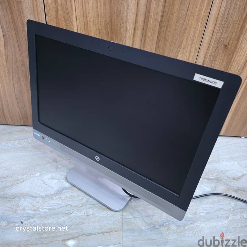 HP All in One ProOne 600 G2 Cpu i5, 6th, 8ram, 256ssd 3