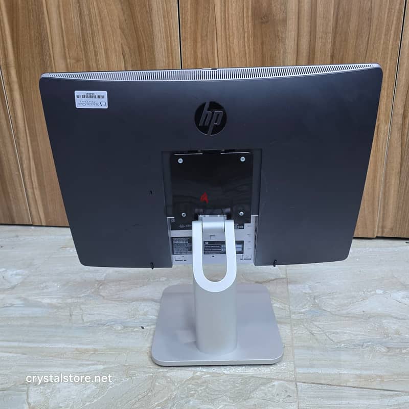 HP All in One ProOne 600 G2 Cpu i5, 6th, 8ram, 256ssd 8